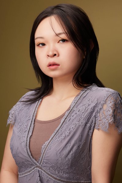 NYC headshot photography with a focus on character-driven actor portraits.
