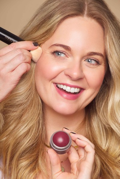 NYC-based beauty photographer Blaine Pennington delivers clean, sharp images, specializing in flawless lighting and composition. His expertise ensures high-quality results for commercial, editorial, and personal branding projects.