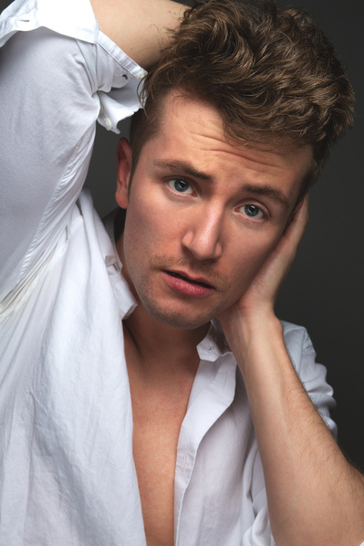 NYC-based studio photographer capturing professional, on-brand model portfolio updates.