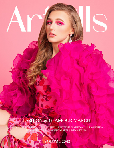 Fashion editorial photoshoot for Artell's publication. Inspiration for this shoot was the color fuschia. 

Model: Jacqueline de Jong