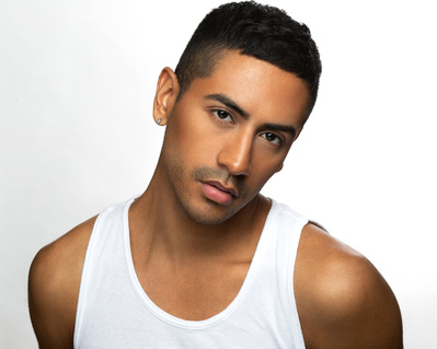 Connect with the number one actor and performer headshot photographer in New York City. 