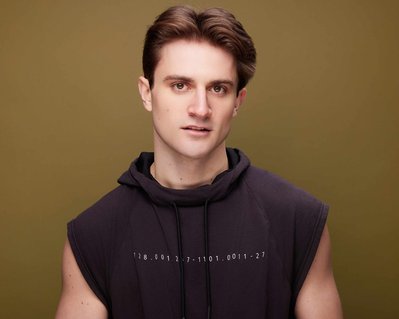 Professional NYC actor headshot photographer capturing high-quality headshots for auditions and casting