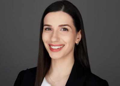Ensure your team's online presence reflects the energy of NYC with our corporate headshots.
