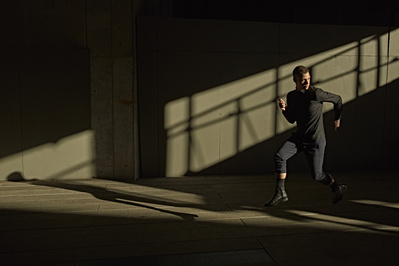 Artistic and creative lifestyle shots in iconic NYC settings.