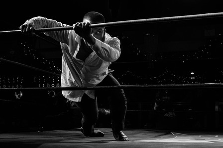 Charles Mason pulling himself up by the top rope. House of Glory, Revelations. Dec 2022