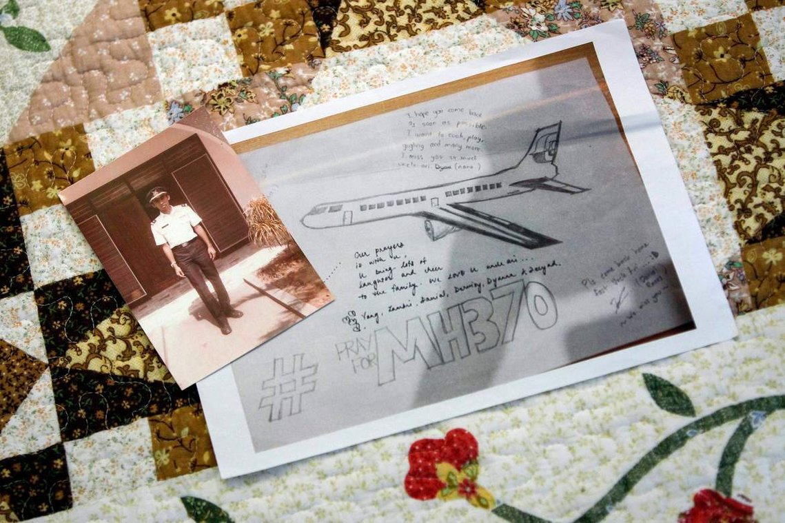 MH370 Missing Plane Pilot - Sister says don’t make missing Flight 370 pilot the fall guy 