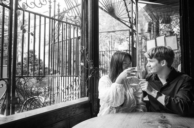 Brooklyn engagement photos in a restaurant