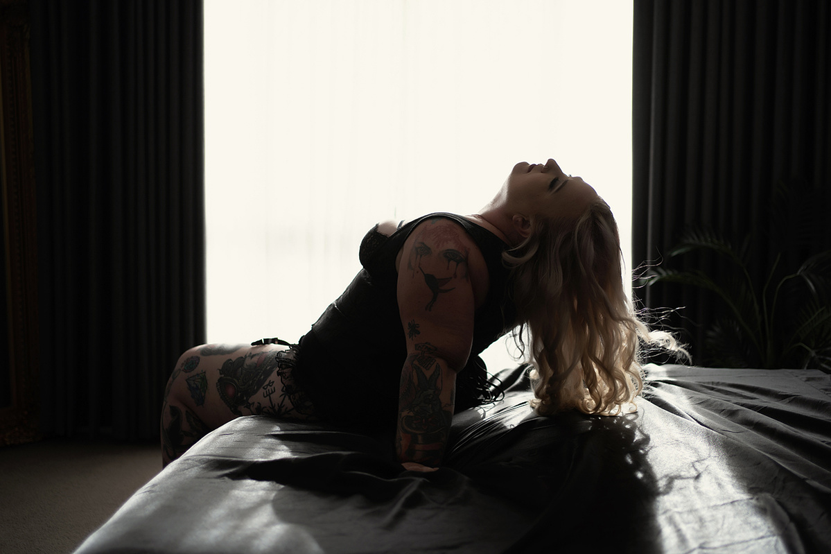 Townsville boudoir photography, Townsville boudoir photographer, boudoir photography Townsville, boudoir photographer Townsville, Townsville boudoir photos,