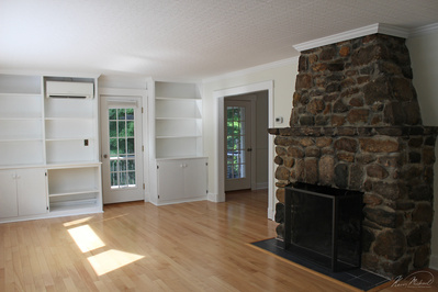 Real Estate Photography, in Westchester County, New York by Vermont-based Artist & Photographer, Kevin Michael Smith. Photo of Living Room with a fireplace, hardwood floors and natural light.
Rutland Photographer.