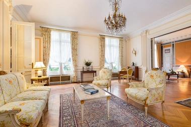 Photographe professionnel shooting immobilier architecture d'intérieur Paris Ile de France