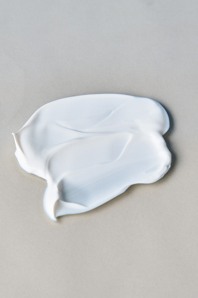 face cream swatch 