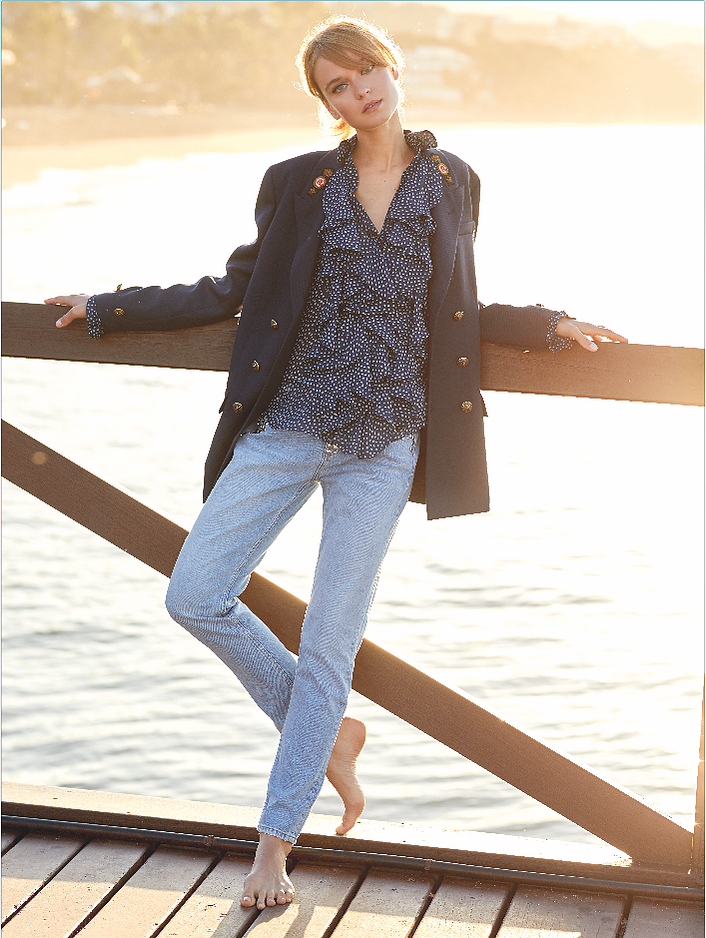 Stylist: Marina Revenga
Photography: Luis Barta
Fashion Editorial
Pre Fall 2018
september 2018
