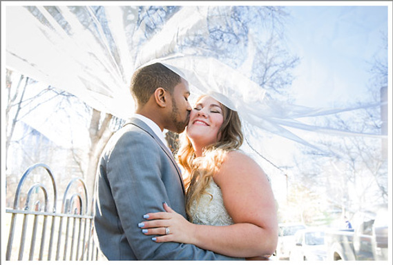 Wedding day sneak peak of wedding photographs.