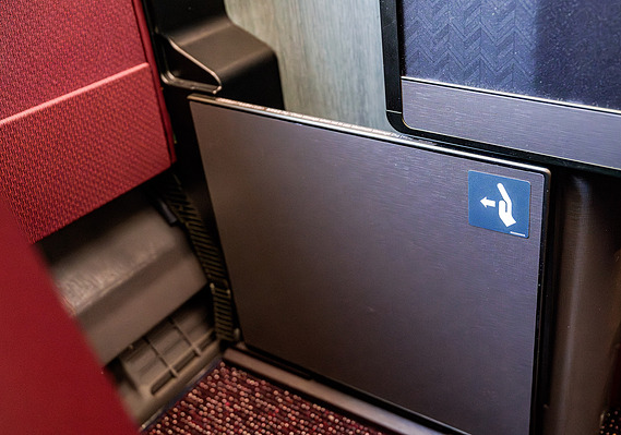 Japan Airlines A350-1000 Business Class Wardrobe