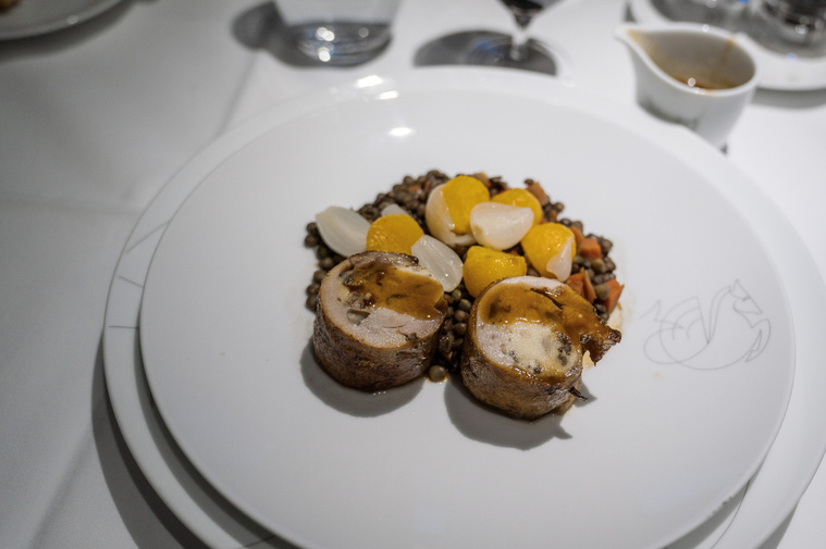 Air France 777-300ER La Première First Class Main Course