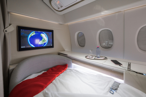 Air France 777-300ER La Première First Class Bed