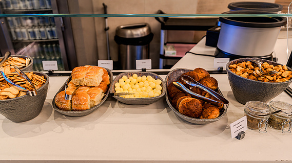 Breakfast Selections at Greenwich Lounge
