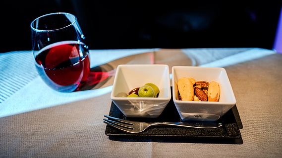 Japan Airlines A350-1000 Business Class Pre-Meal Snacks
