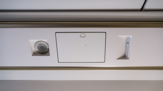 Air France 777-300ER La Première First Class Overhead Panel