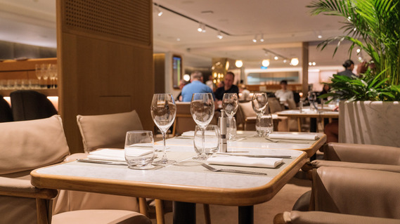 Singapore Changi Airport (SIN) Qantas First Lounge Dining Area