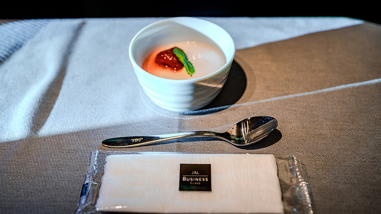 Japan Airlines A350-1000 Business Class Meal Dessert