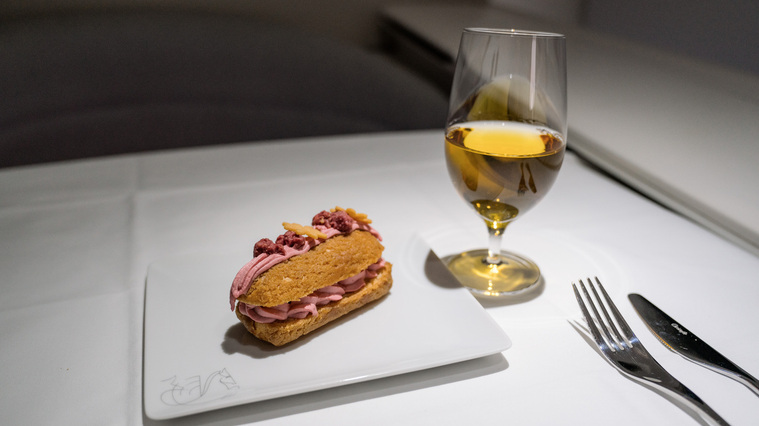 Air France 777-300ER La Première First Class Dessert