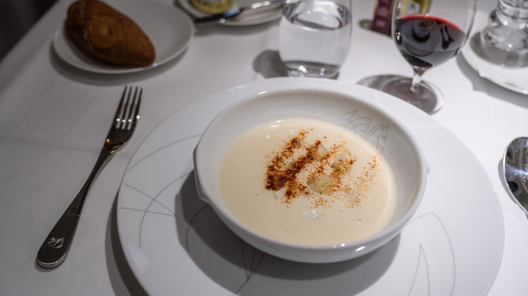 Air France 777-300ER La Première First Class Soup
