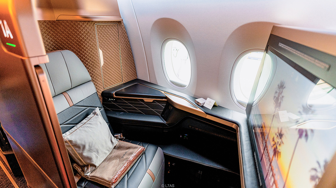 STARLUX A350-900 First Class Seat