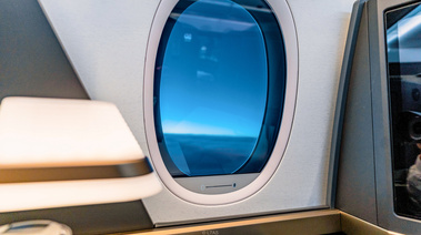 STARLUX A350-900 Business Class Window