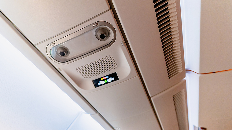 STARLUX A350-900 Business Class Overhead Panel