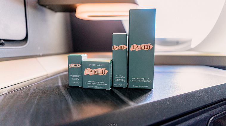 STARLUX A350-900 Business Class La Mer Gift Set