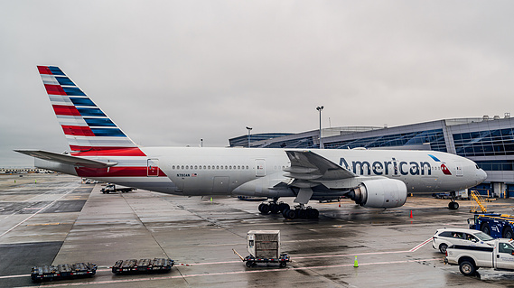 American Airlines 777-200ER N780AN at John F. Kennedy International Airport (JFK)