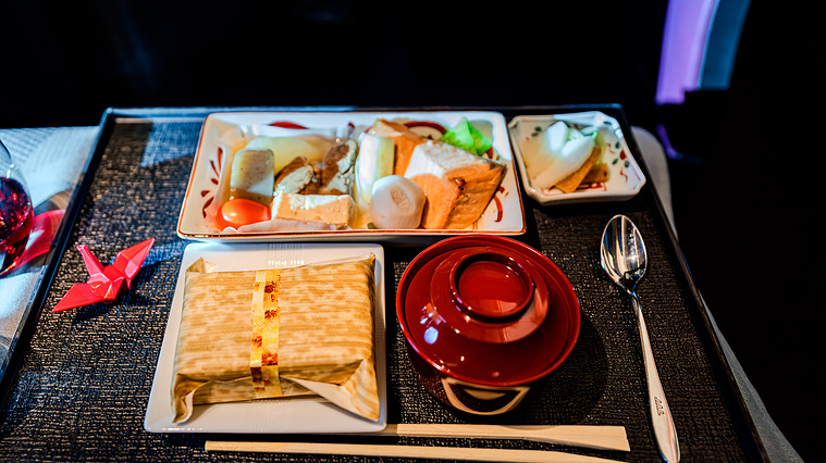 Japan Airlines A350-1000 Business Class Meal Main Dish