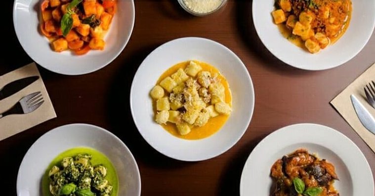 Auténticos ñoquis italianos en Barcelona Descubre el Brera Gnocchi Bar, el restaurante en Barcelona especializado en ñoquis artesanales. ¡Reserva tu mesa hoy y disfruta de una experiencia gastronómica única!