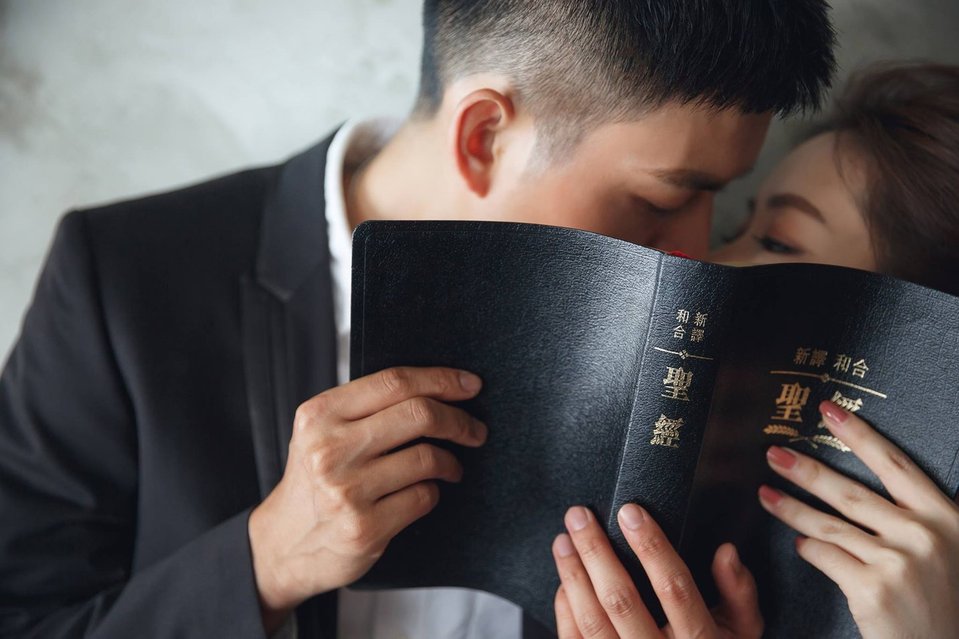 從婚紗照到孕婦寫真，再到全家福，胖胖見證了浚軒和瑀倢夫婦人生中的高光時刻。
很開心能認識你們，希望這些美好的瞬間被永久定格，成為你們珍貴的回憶。
神的祝福也一直陪伴在你們的身邊，謝謝你們，浚軒和瑀倢。 