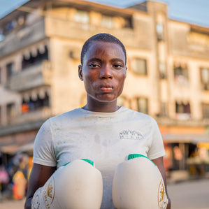 A female boxer in Lagos.