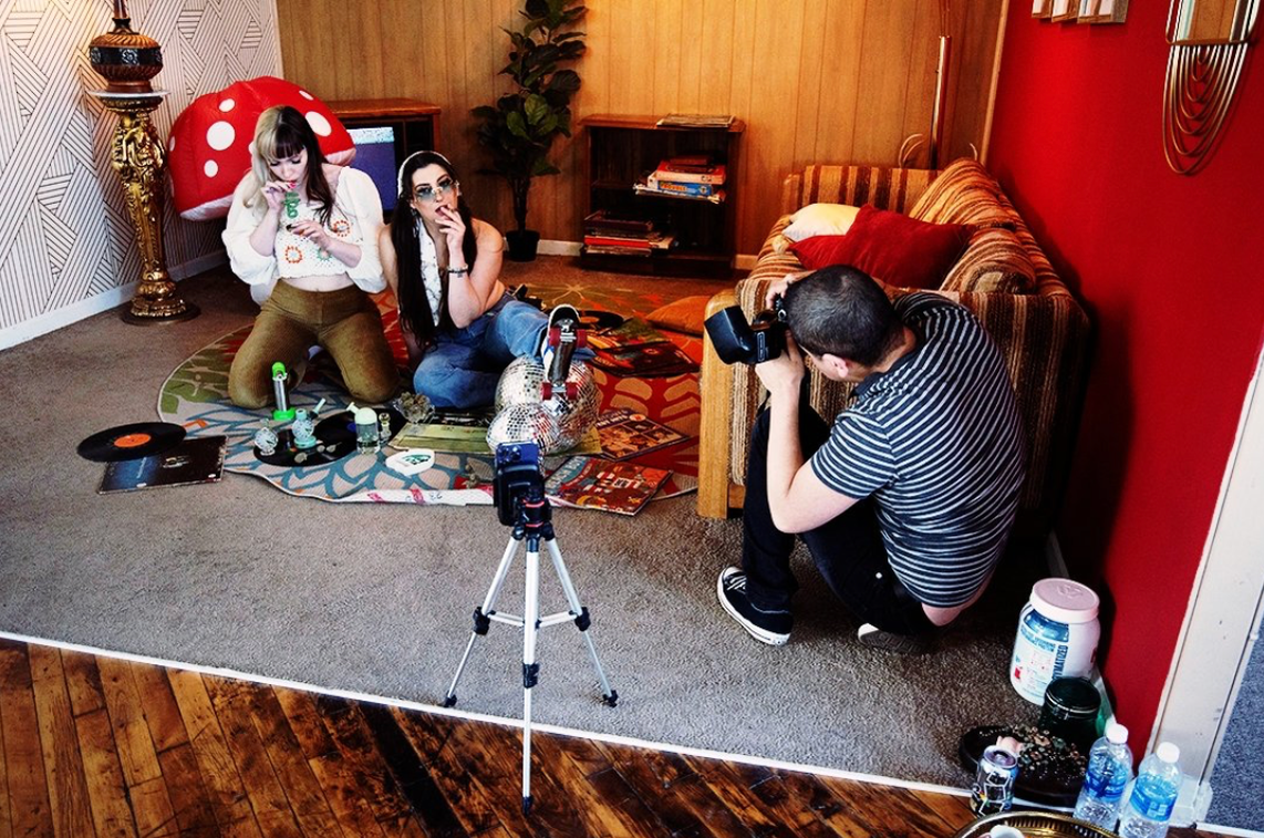 Behind-the-scenes shots from the 420 Puff and Pose networking event captured by photographer MFFPHOTOGRAPHY.