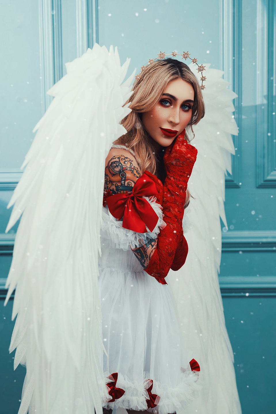 Brittany Pozen captured by female photographer MFFPHOTOGRAPHY in Long Island, NY—elegant holiday portraits highlighting beauty and creativity.