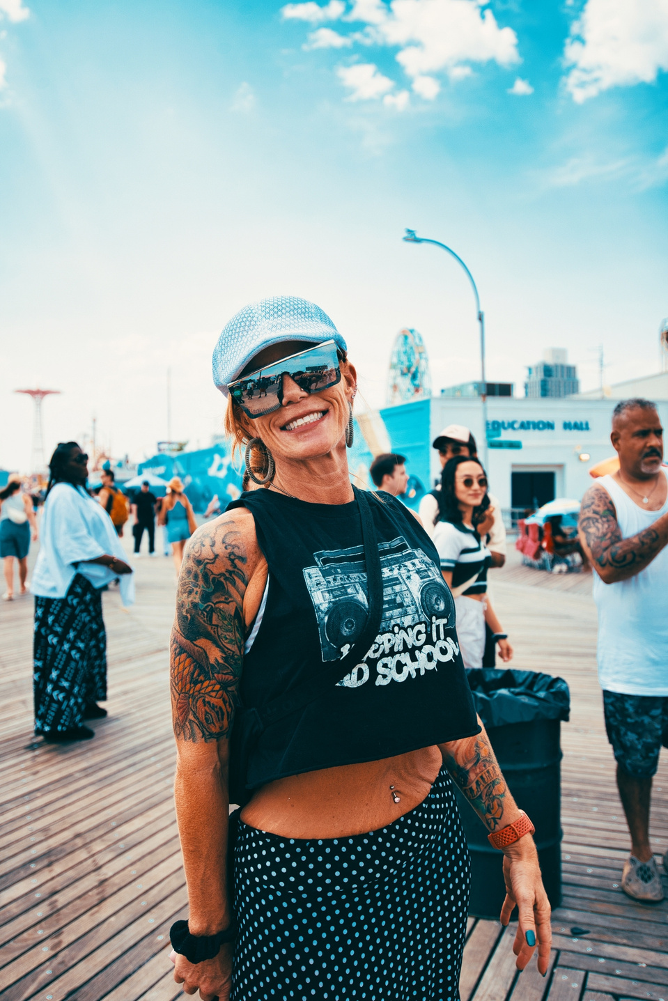 Street photography captured in Coney Island during the Long Island Film Club photo walk by NYC-based female photographer MFFPHOTOGRAPHY.