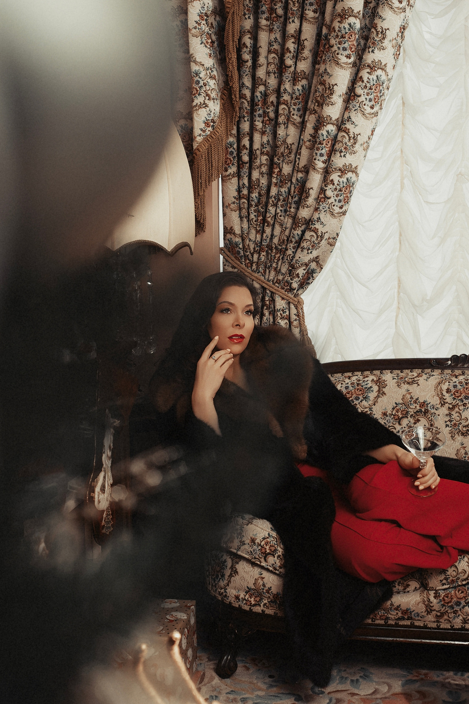 Jessica Cheng captured by female photographer MFFPHOTOGRAPHY in Long Island, NY—elegant and powerful portraits showcasing creative artistry.
