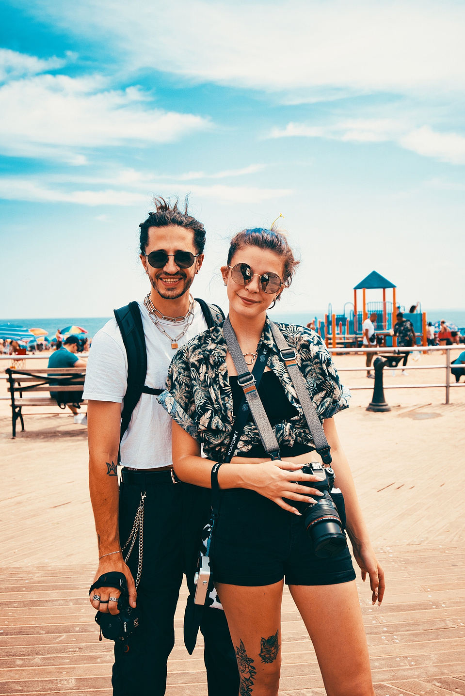 Street photography captured in Coney Island during the Long Island Film Club photo walk by NYC-based female photographer MFFPHOTOGRAPHY.