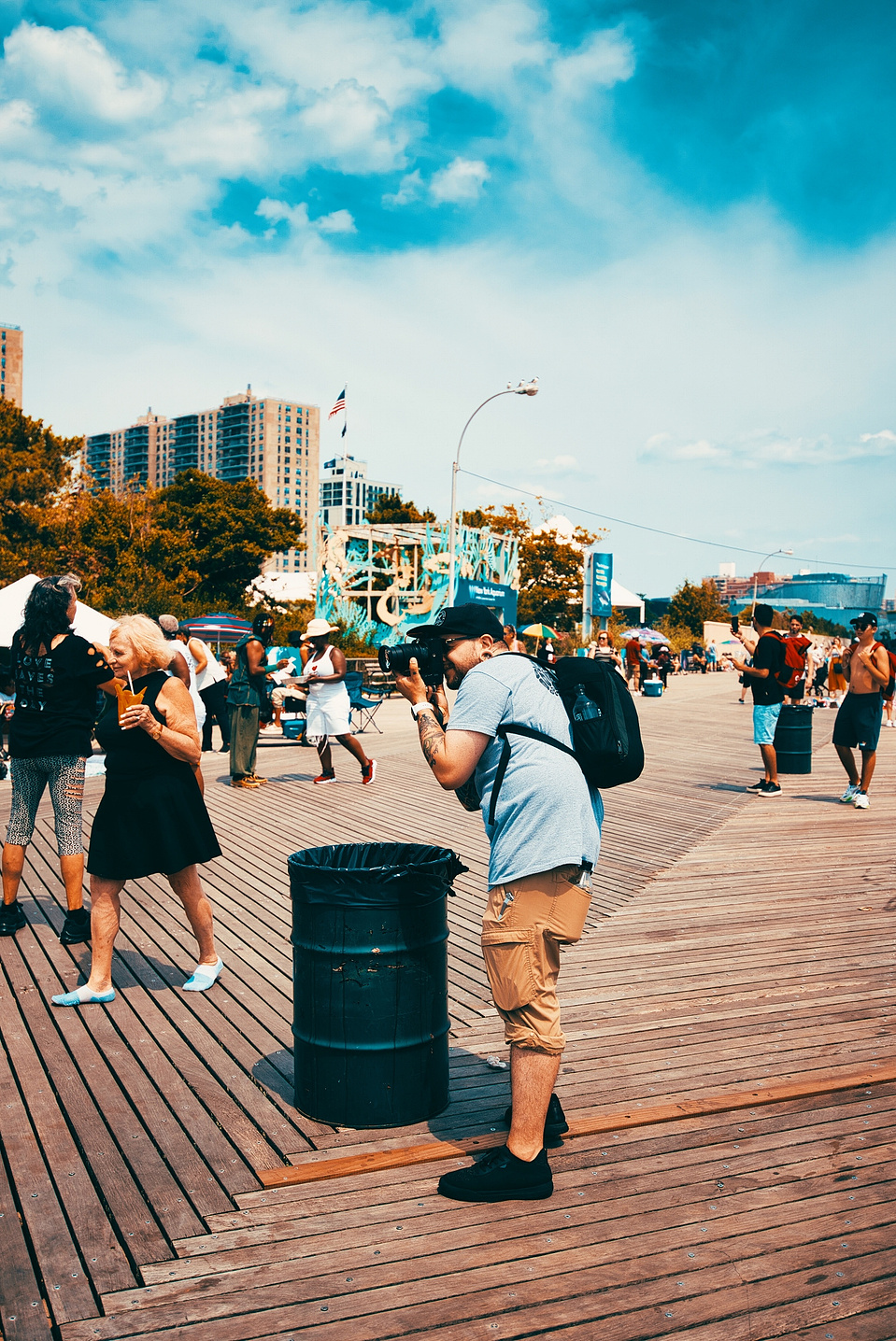 Street photography captured in Coney Island during the Long Island Film Club photo walk by NYC-based female photographer MFFPHOTOGRAPHY.