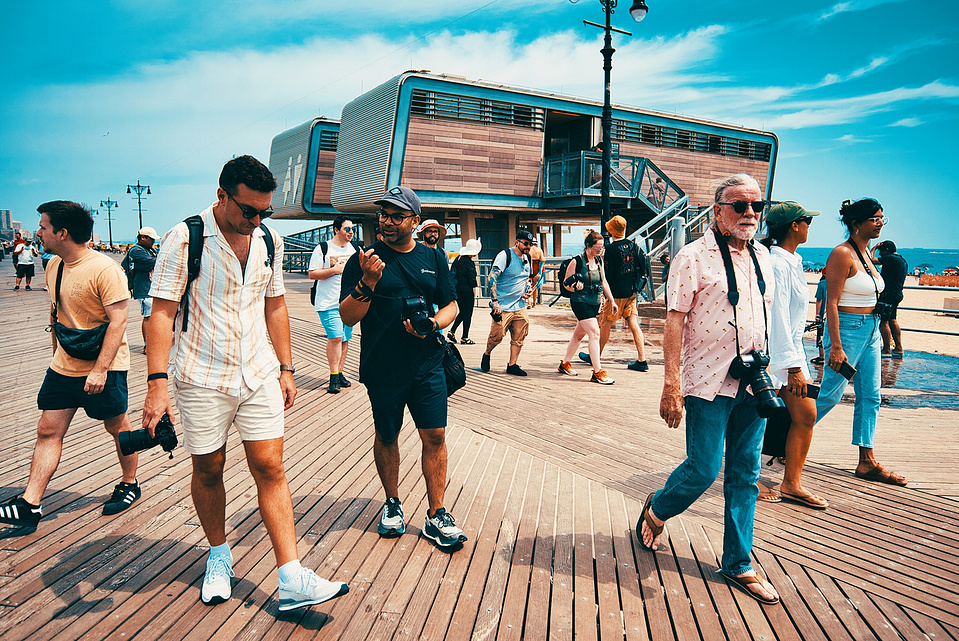 Street photography captured in Coney Island during the Long Island Film Club photo walk by NYC-based female photographer MFFPHOTOGRAPHY.
