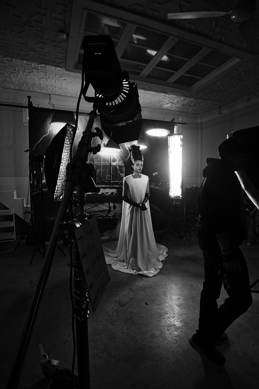 Behind-the-scenes shot by MFFPHOTOGRAPHY, a New York-based female photographer, at the Lindsay Adler 2024 Halloween ShootOut in New Jersey.