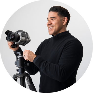 Meet the photographer. Marcus Araiza is the bay area's top professional personal branding, headshot and portrait artist. Voted Top Ten Photographers by Peerspace.com
