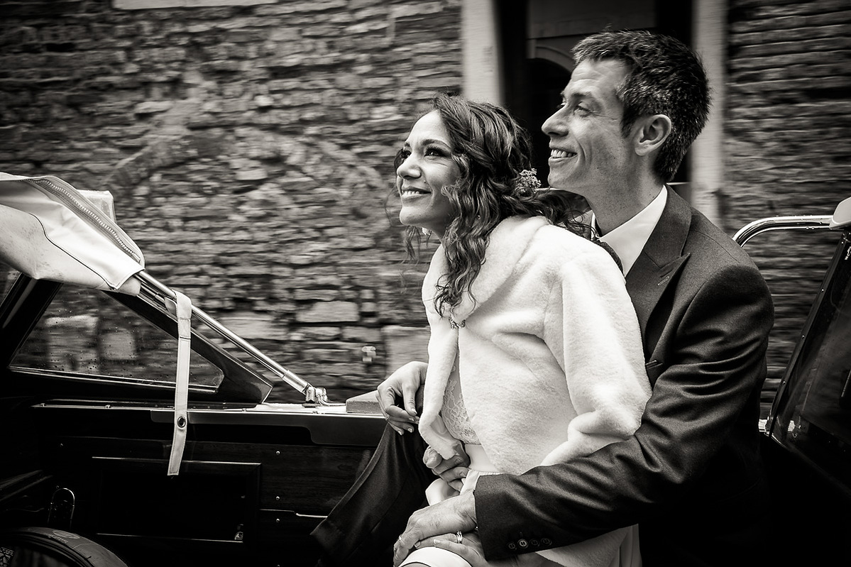 bride and groom portrait in Venice