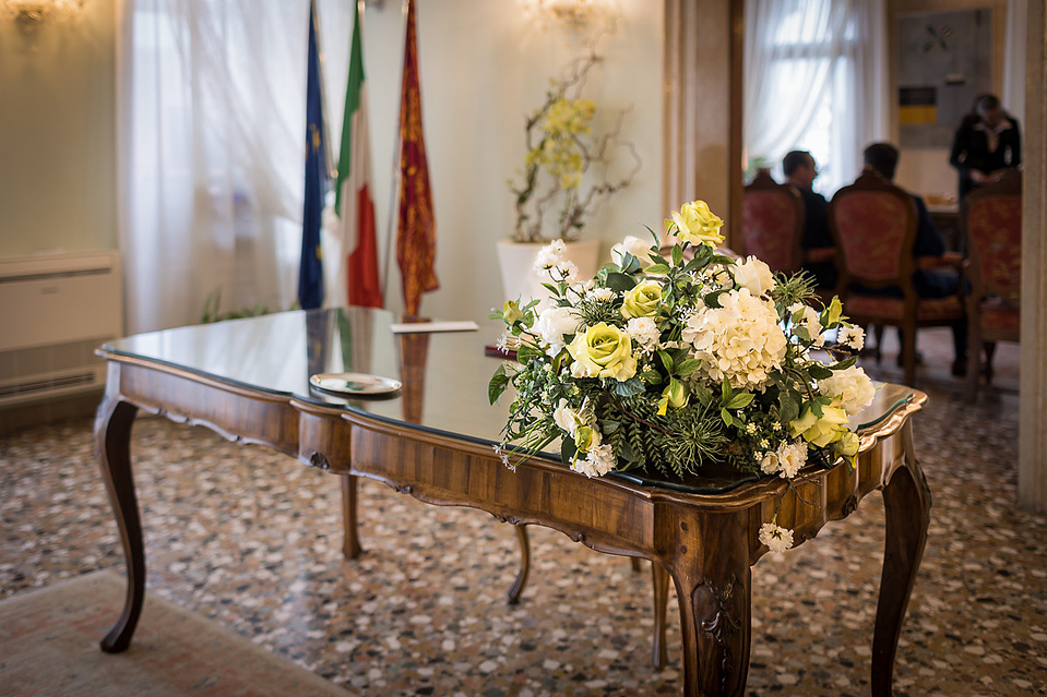 details of Palazzo Cavalli wedding hall