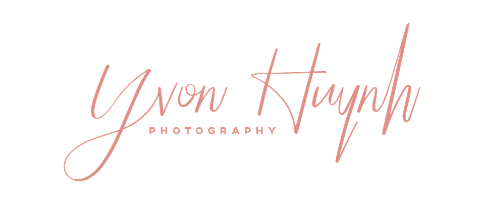 Montreal Headshot, Portrait & Wedding Photographer -  Yvon Huynh Photography - For LinkedIn, Business Corporate Personal Branding, Family Portraits, Engagements &  Weddings Photoshoots