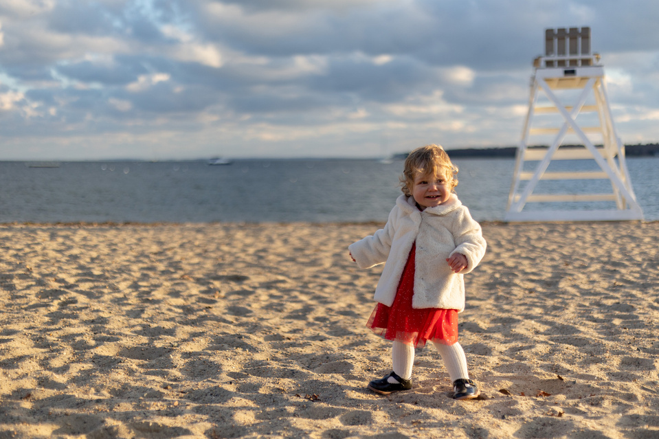 Holiday Family Photos | Shipyard Park, Mattapoisett, Mass. | Shannon C Broderick