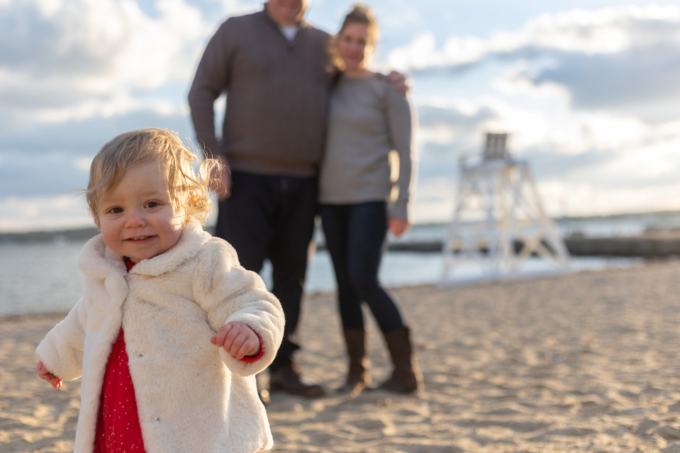 Holiday Family Photos | Shipyard Park, Mattapoisett, Mass. | Shannon C Broderick